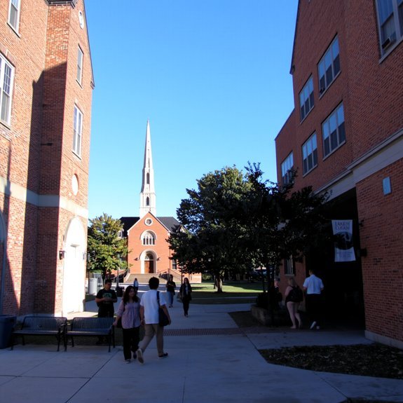 campus size impacts experience