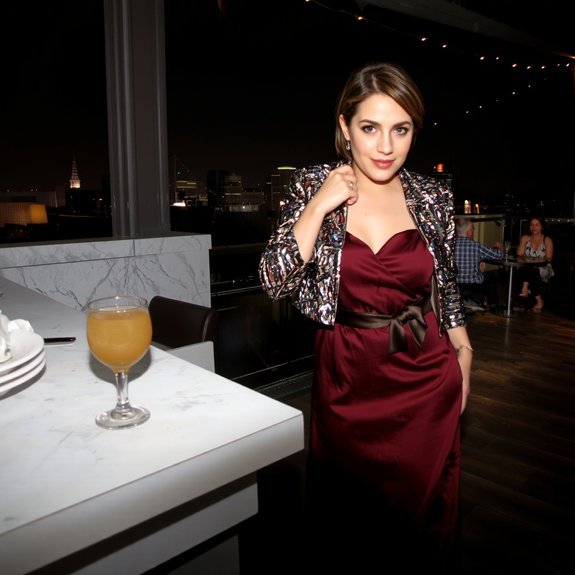 style matches venue atmosphere