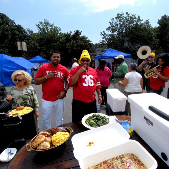 tailgate food and camaraderie